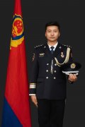 当天正好是他儿子周岁